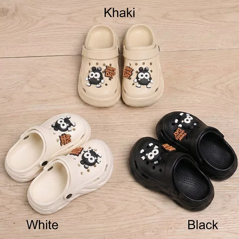 Wholesale Women's High-Elastic EVA Fashionable Outdoor Platform Wooden Clogs Sandals with Detachable Decoration