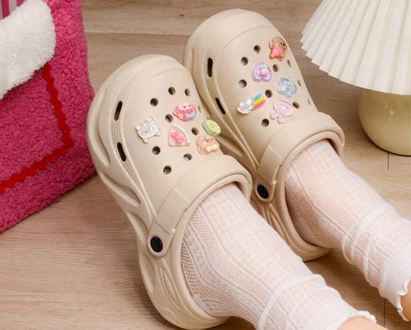 High-elastic EVA Women's Lightweight Wooden Clogs