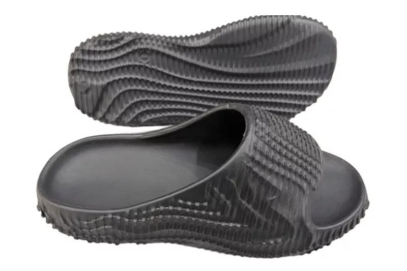 Wavy striped EVA men's slippers