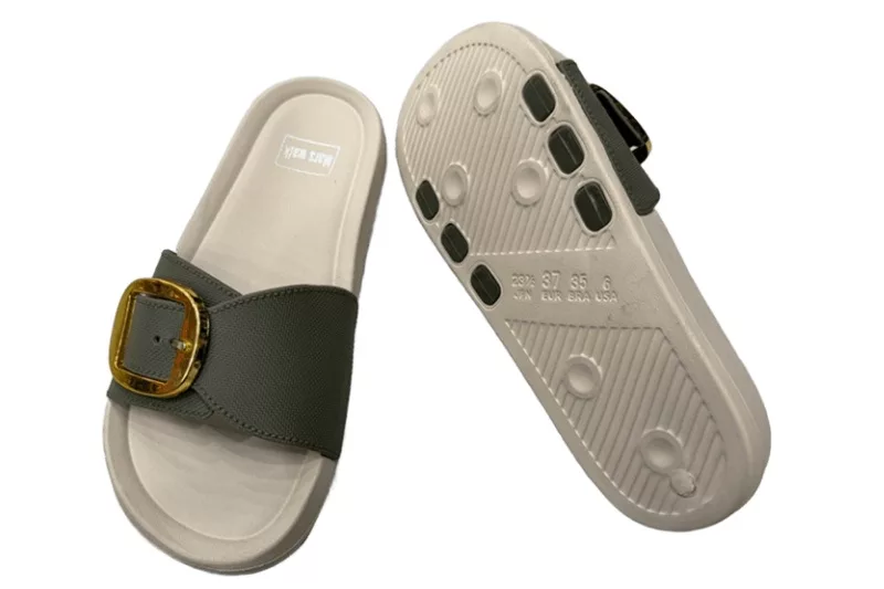 Stylish women's lightweight outdoor slippers