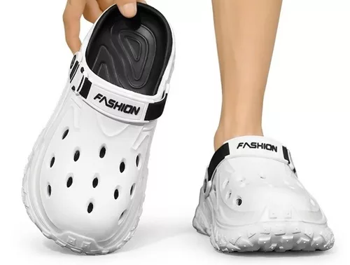 Men's breathable non-slip EVA two-tone garden clogs