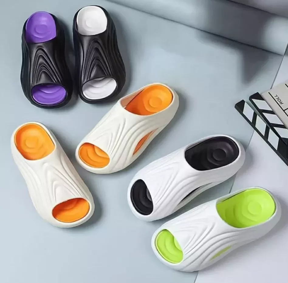 From Household Basics to Global Fashion Icons: The Value Revolution of Modern Footwear