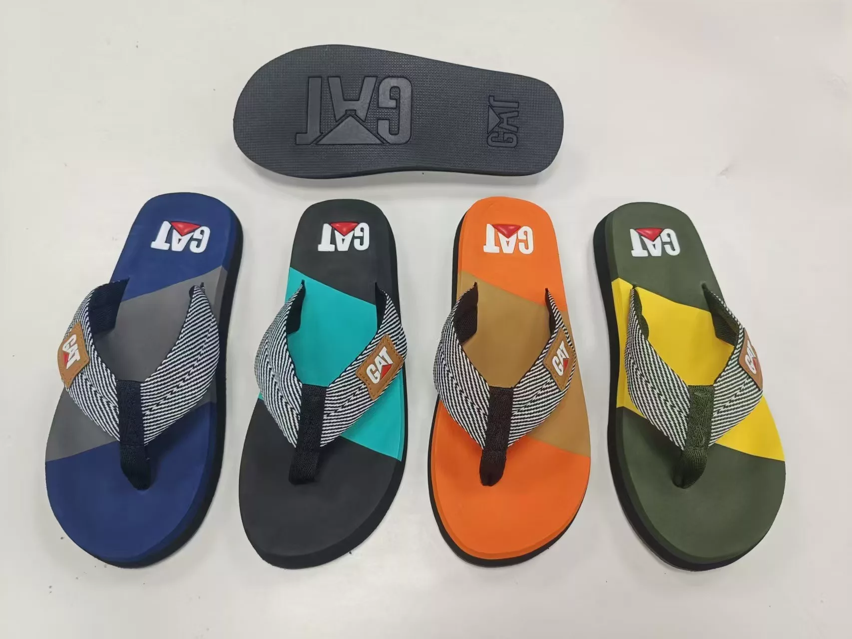 beach flip flops distributor