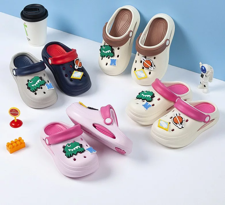 embossed logo kids slippers wholesale