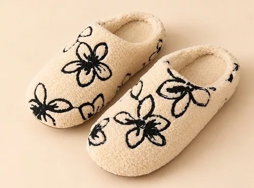 Cute Floral Plush Slippers